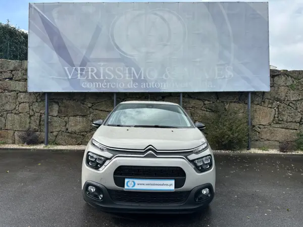 Citroën C3 1.2 PureTech Shine 8