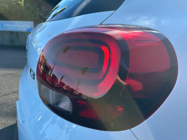 Citroën C3 1.2 PureTech Shine 12