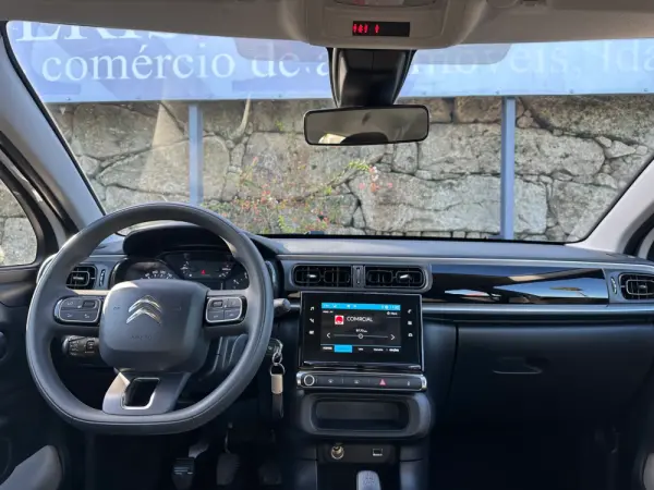 Citroën C3 1.2 PureTech Shine 14