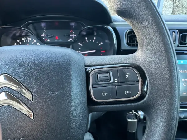 Citroën C3 1.2 PureTech Shine 18