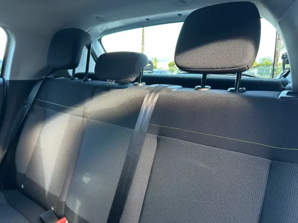 Citroën C3 1.2 PureTech Shine 26