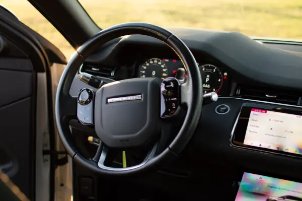 Land Rover Range Rover Evoque 2.0 D150 AWD R-Dynamic Auto 4