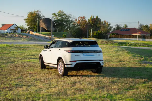 Land Rover Range Rover Evoque 2.0 D150 AWD R-Dynamic Auto 14