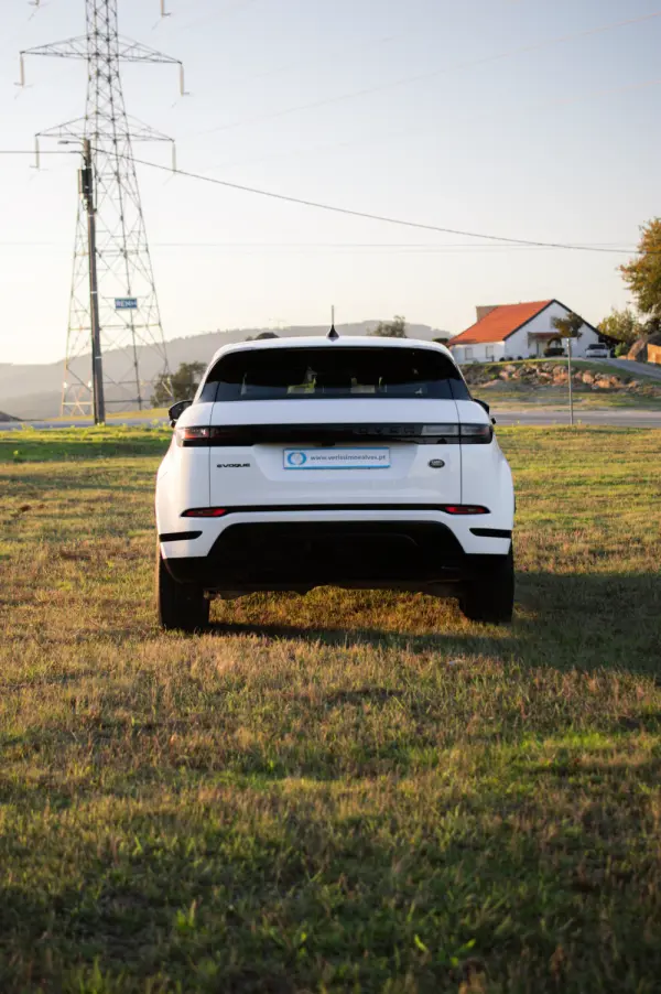 Land Rover Range Rover Evoque 2.0 D150 AWD R-Dynamic Auto 23