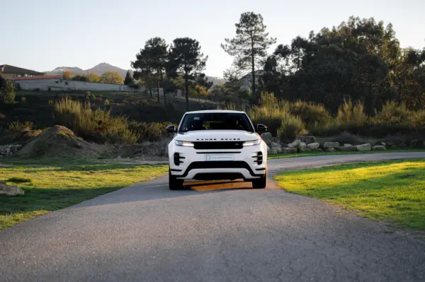 Land Rover Range Rover Evoque 2.0 D150 AWD R-Dynamic Auto 31