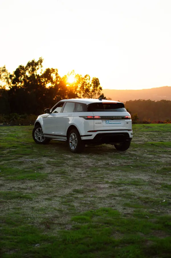 Land Rover Range Rover Evoque 2.0 D150 AWD R-Dynamic Auto 49