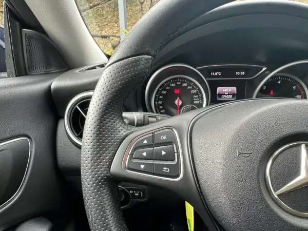 Mercedes-Benz CLA 180 d Urban 19