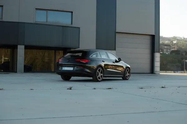 Mercedes-Benz CLA 180 d Business Solutions 2