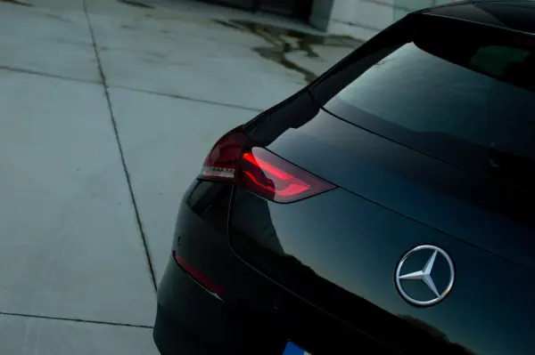 Mercedes-Benz CLA 180 d Business Solutions 61