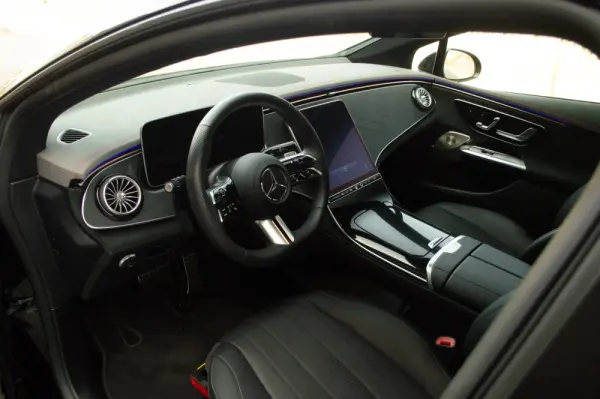 Mercedes-Benz EQE 350 40