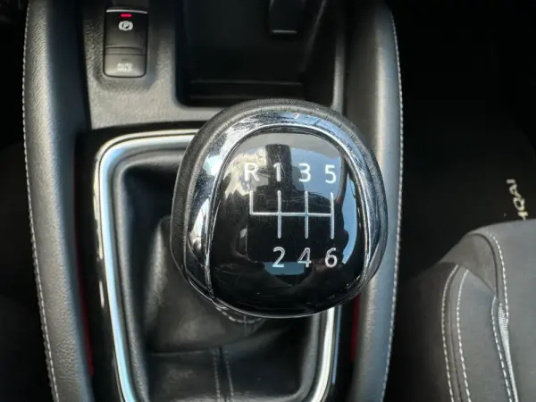 Nissan Qashqai 1.5 dCi Tekna+ 30