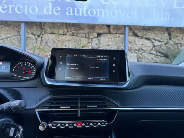 Peugeot 2008 1.5 BlueHDi Active Pack 18