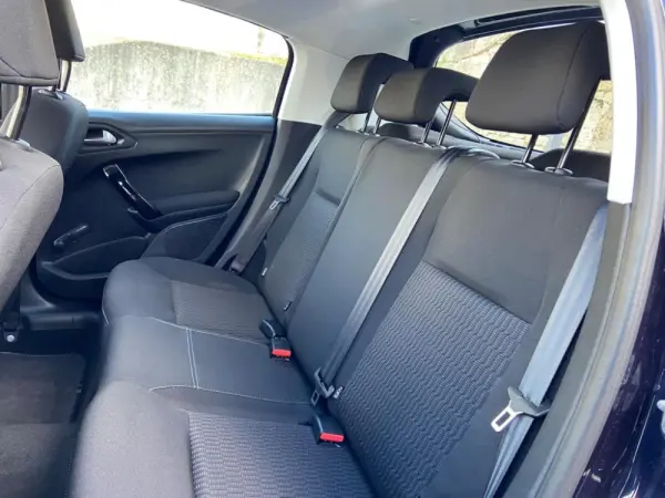 Peugeot 208 1.5 BlueHDi Active 12