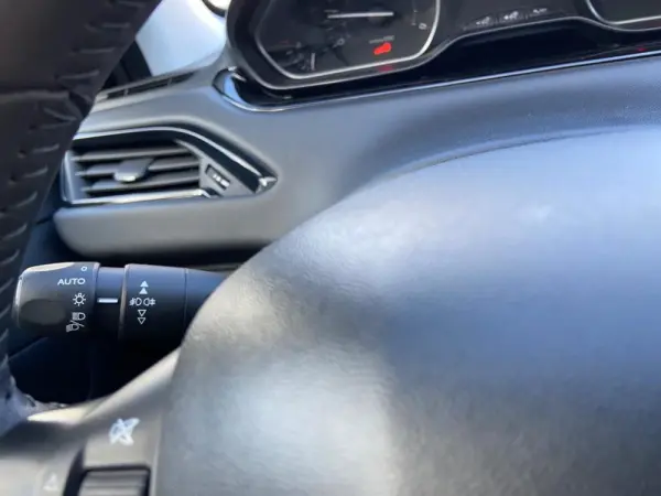 Peugeot 208 1.5 BlueHDi Active 14