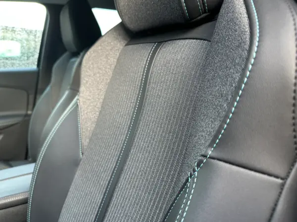 Peugeot 3008 1.5 BlueHDi Allure Pack 27