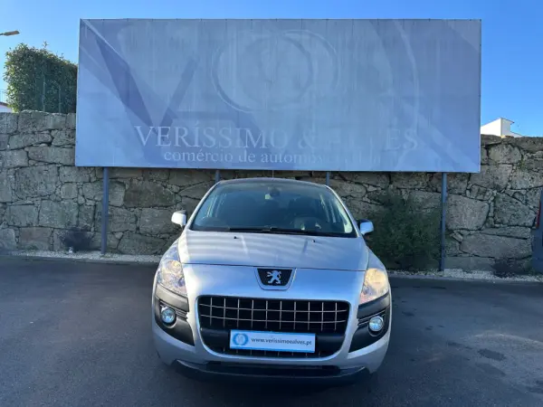 Peugeot 3008 1.6 HDi Premium 8