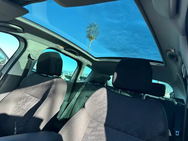 Peugeot 3008 1.6 HDi Premium 26