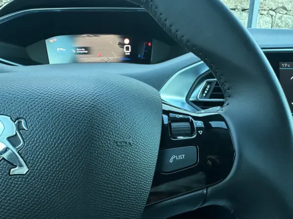 Peugeot 308 SW 1.5 BlueHDi Style 20