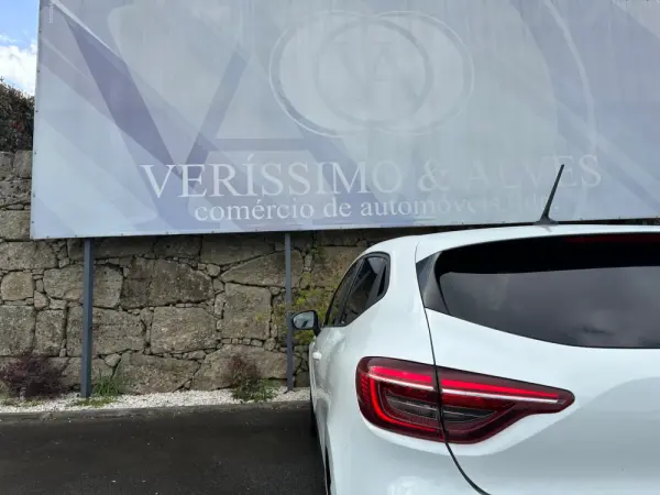 Renault Clio 1.0 TCe Limited 15