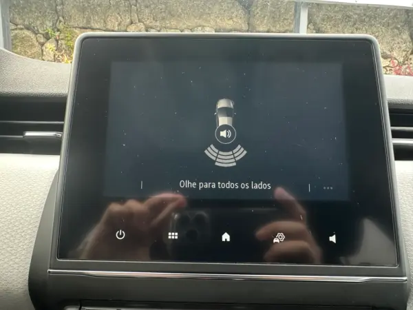 Renault Clio 1.0 TCe Limited 23