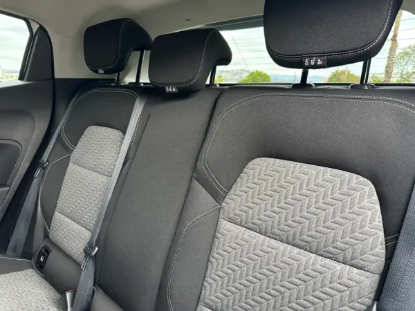 Renault Clio 1.0 TCe Limited 28