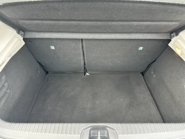 Renault Clio 1.0 TCe Limited 29