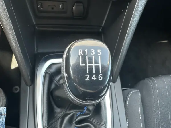 Renault Mégane 1.5 dCi Limited 26