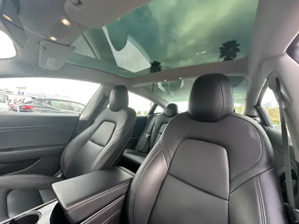 Tesla Model 3 Performance Tração Integral 26