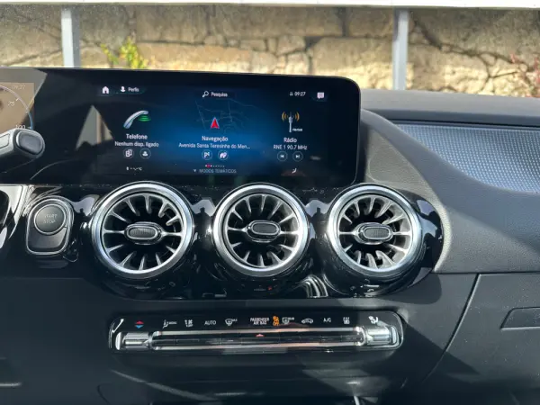 Mercedes-Benz EQA 250 Progressive 17