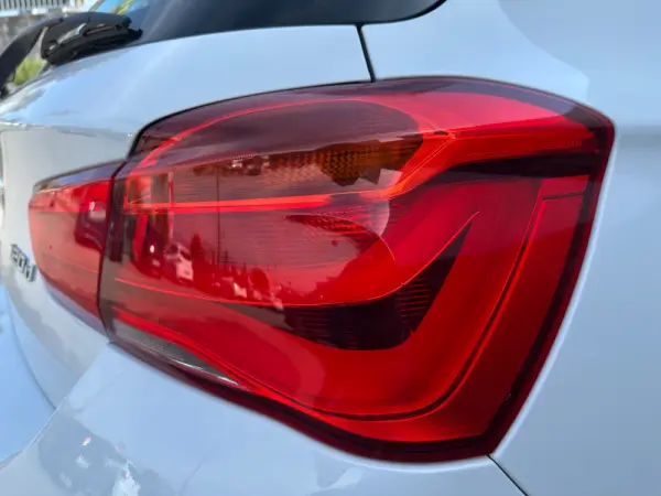 BMW 120 d xDrive Pack M 4