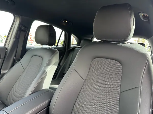 Mercedes-Benz EQA 250 Progressive 24