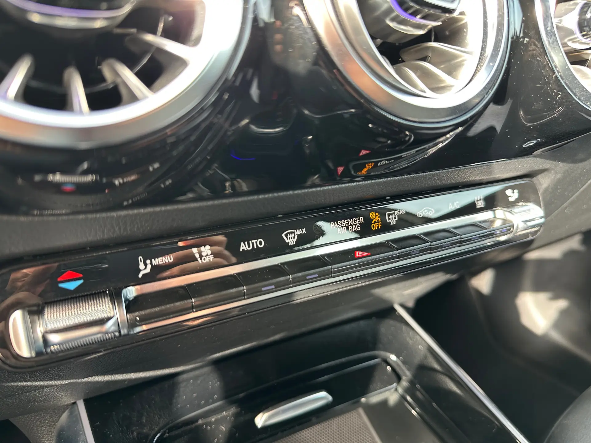 Mercedes-Benz EQA 250 Progressive 20