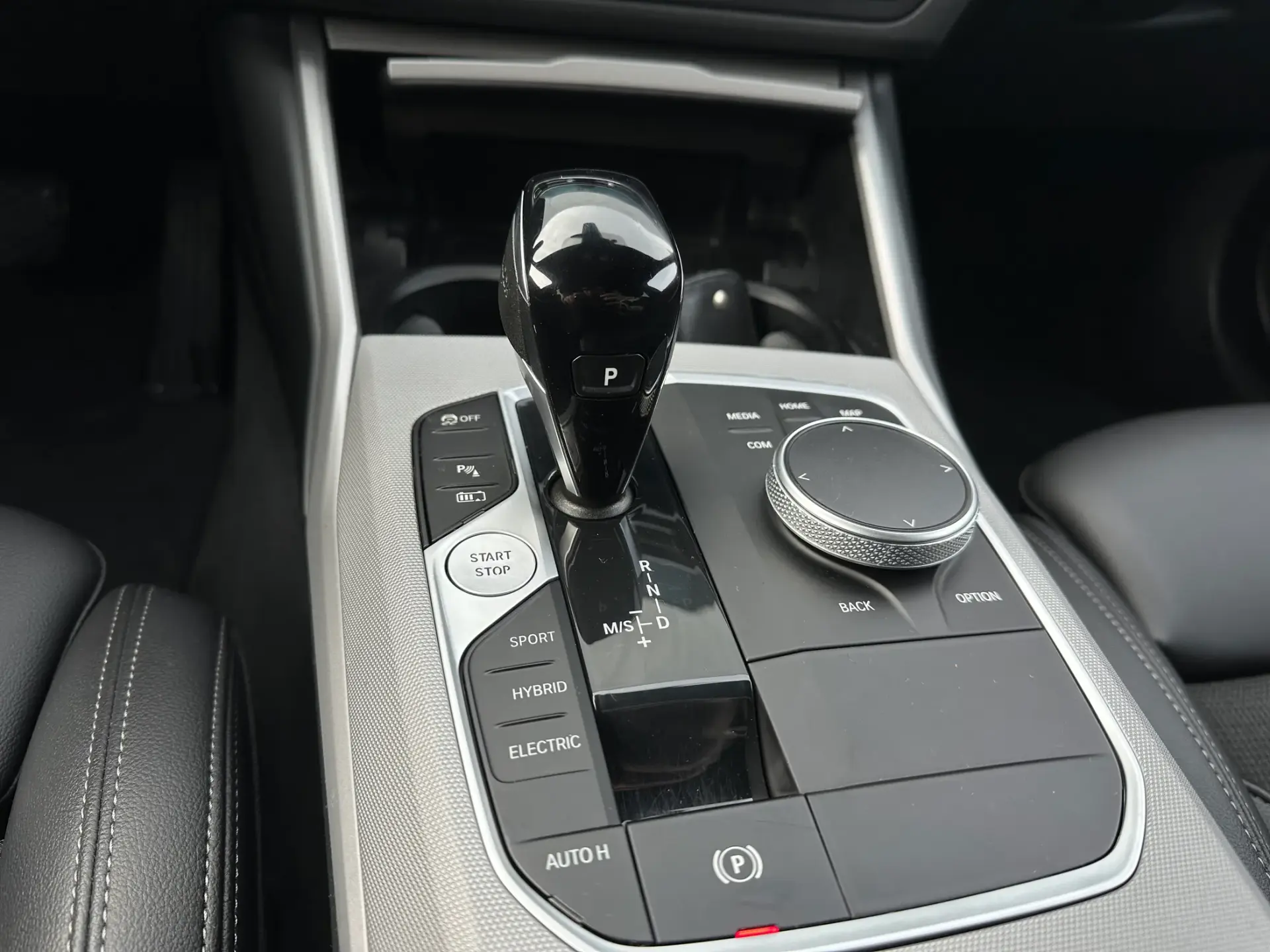 BMW 320 Corporate Edition Auto 19