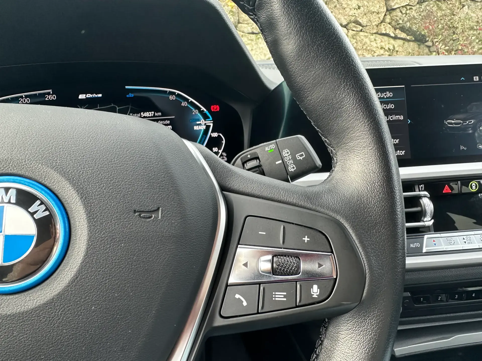 BMW 320 Corporate Edition Auto 21