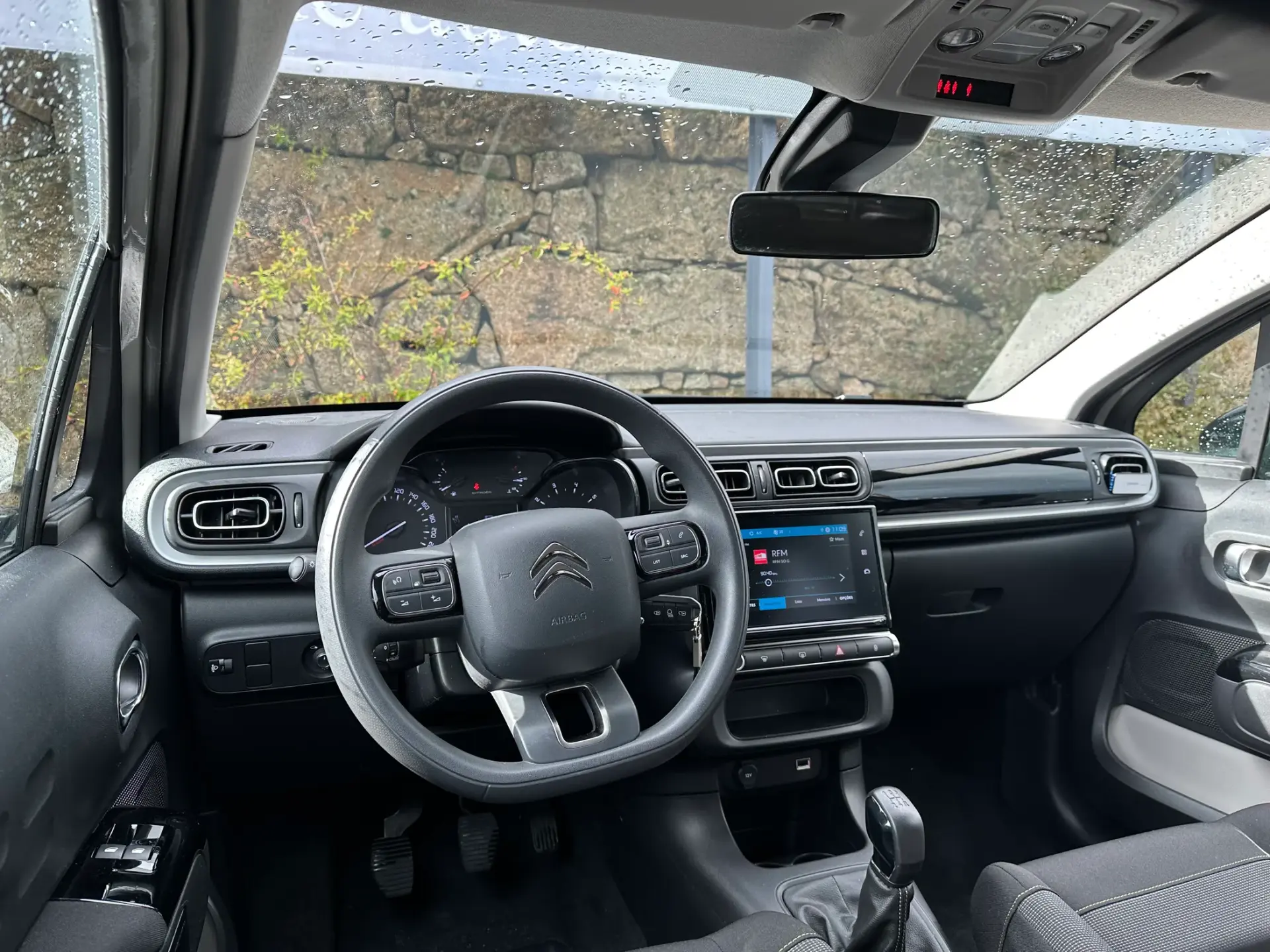 Citroën C3 1.2 PureTech Shine 3