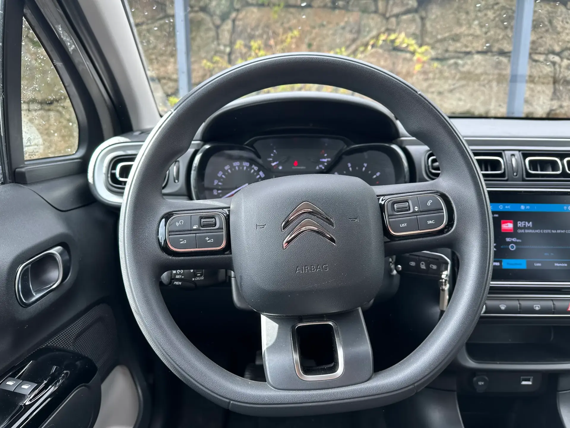 Citroën C3 1.2 PureTech Shine 16
