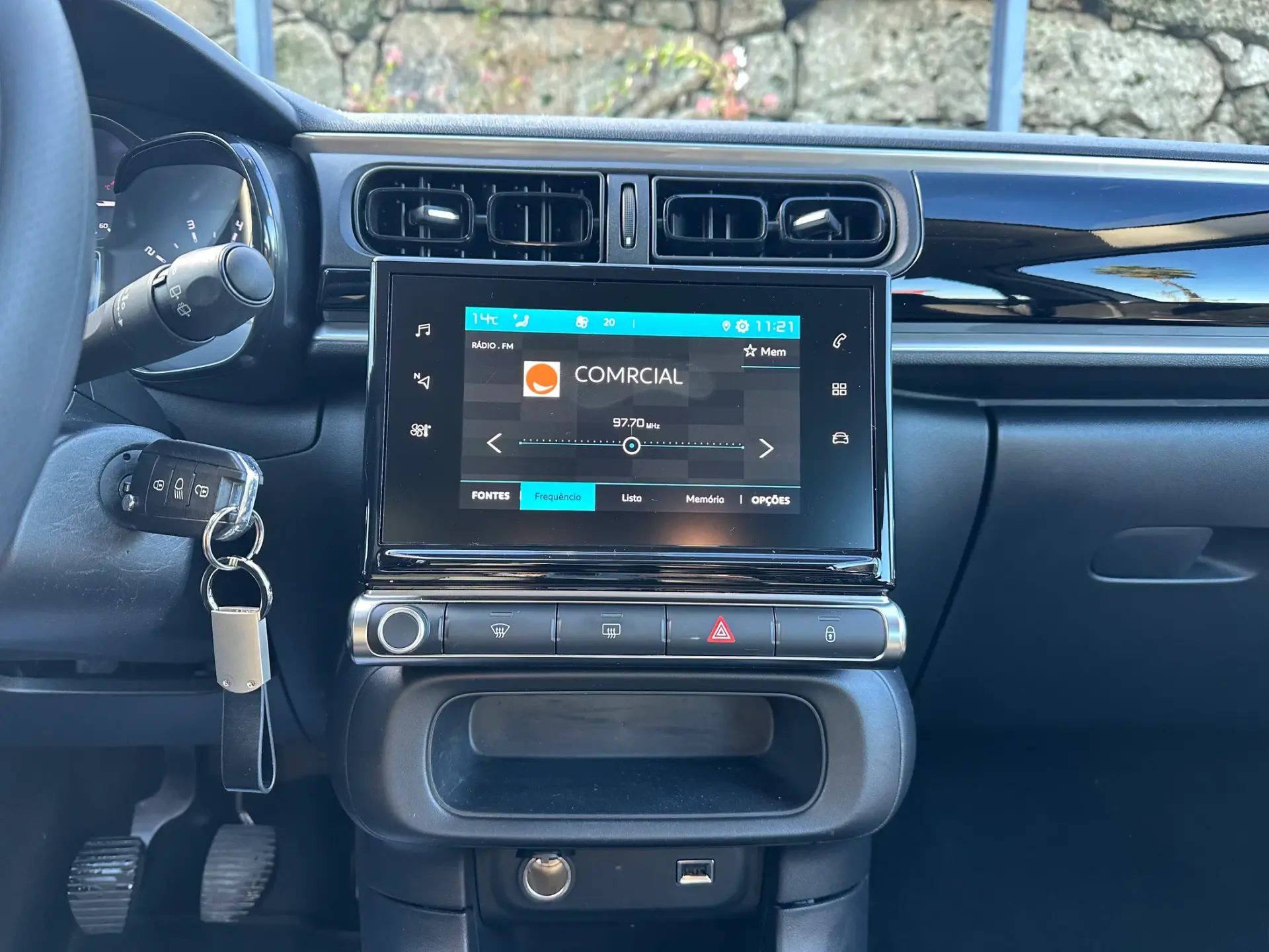 Citroën C3 1.2 PureTech Shine 16