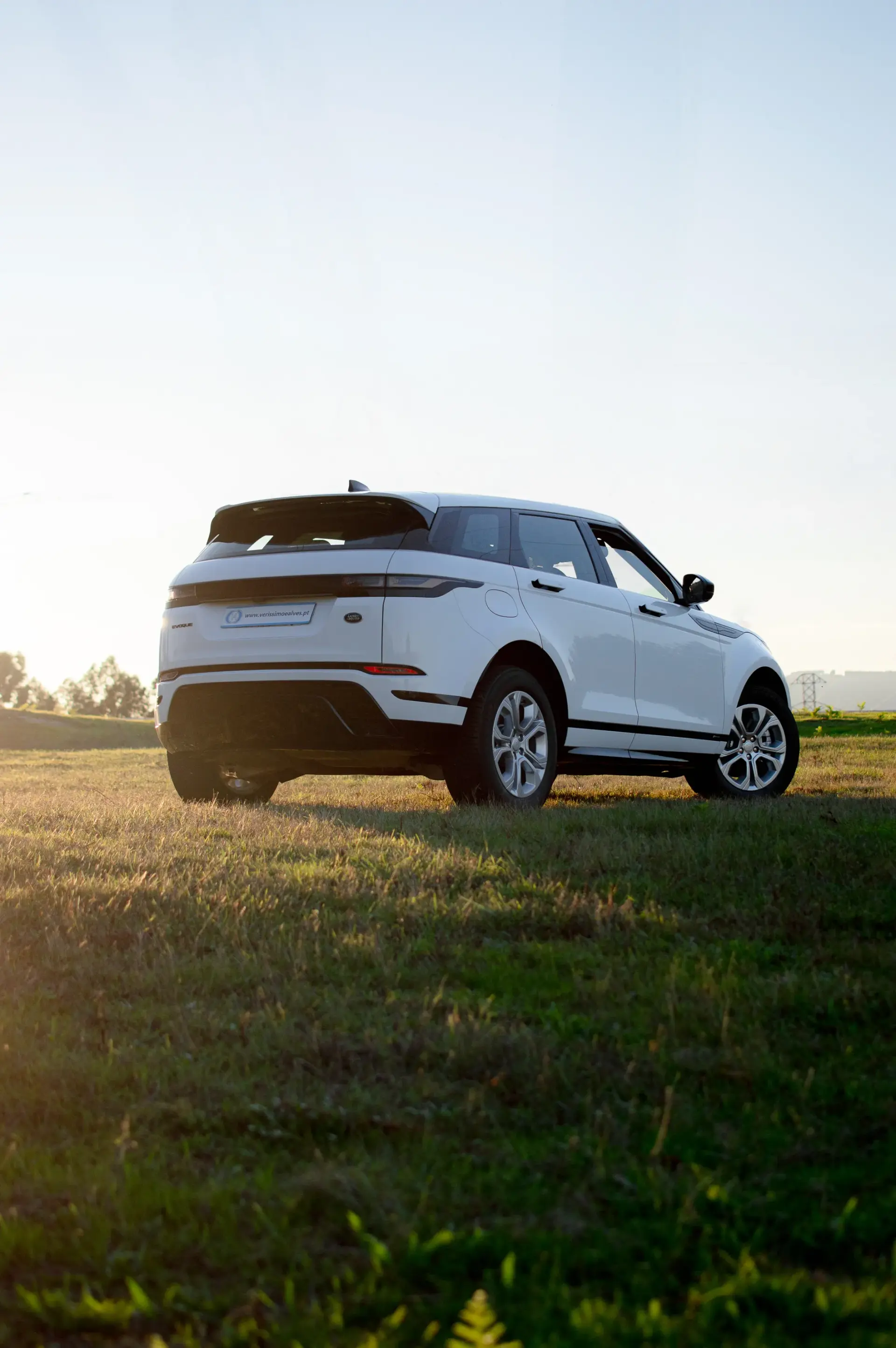 Land Rover Range Rover Evoque 2.0 D150 AWD R-Dynamic Auto 17