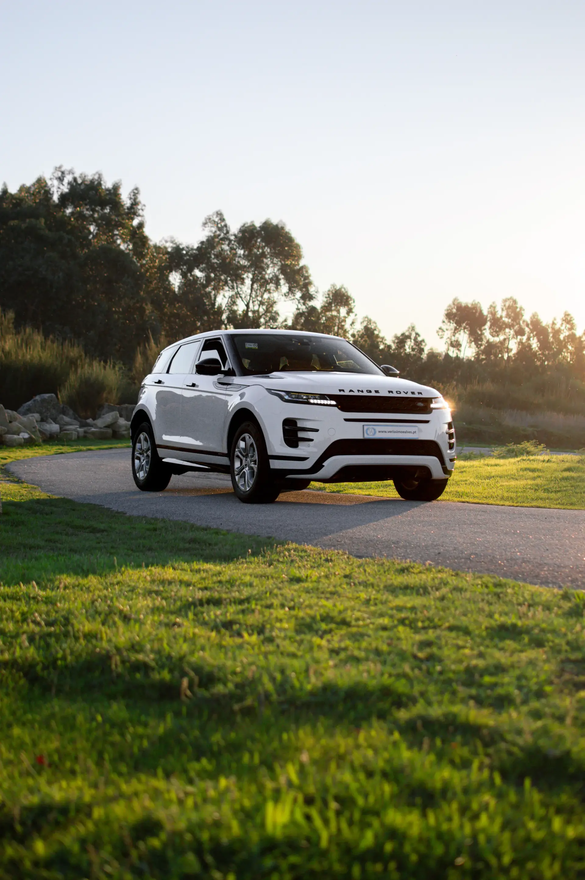 Land Rover Range Rover Evoque 2.0 D150 AWD R-Dynamic Auto 29