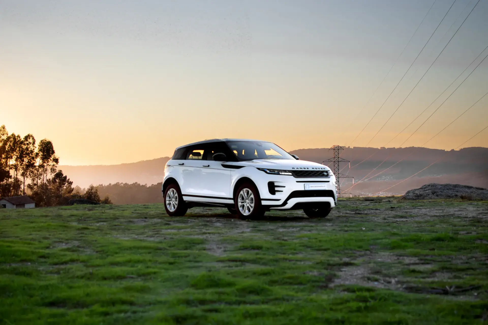 Land Rover Range Rover Evoque 2.0 D150 AWD R-Dynamic Auto 38