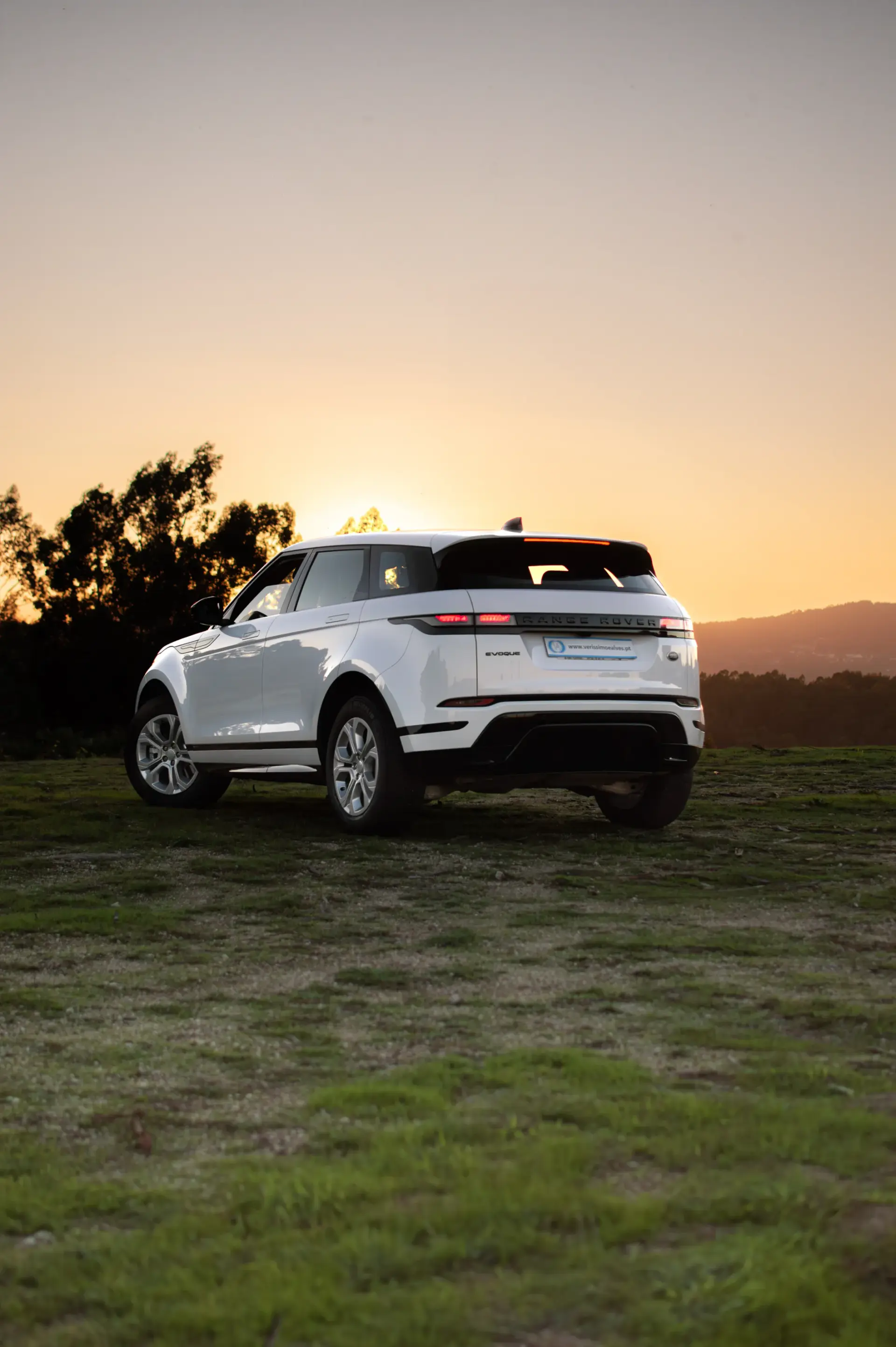 Land Rover Range Rover Evoque 2.0 D150 AWD R-Dynamic Auto 50