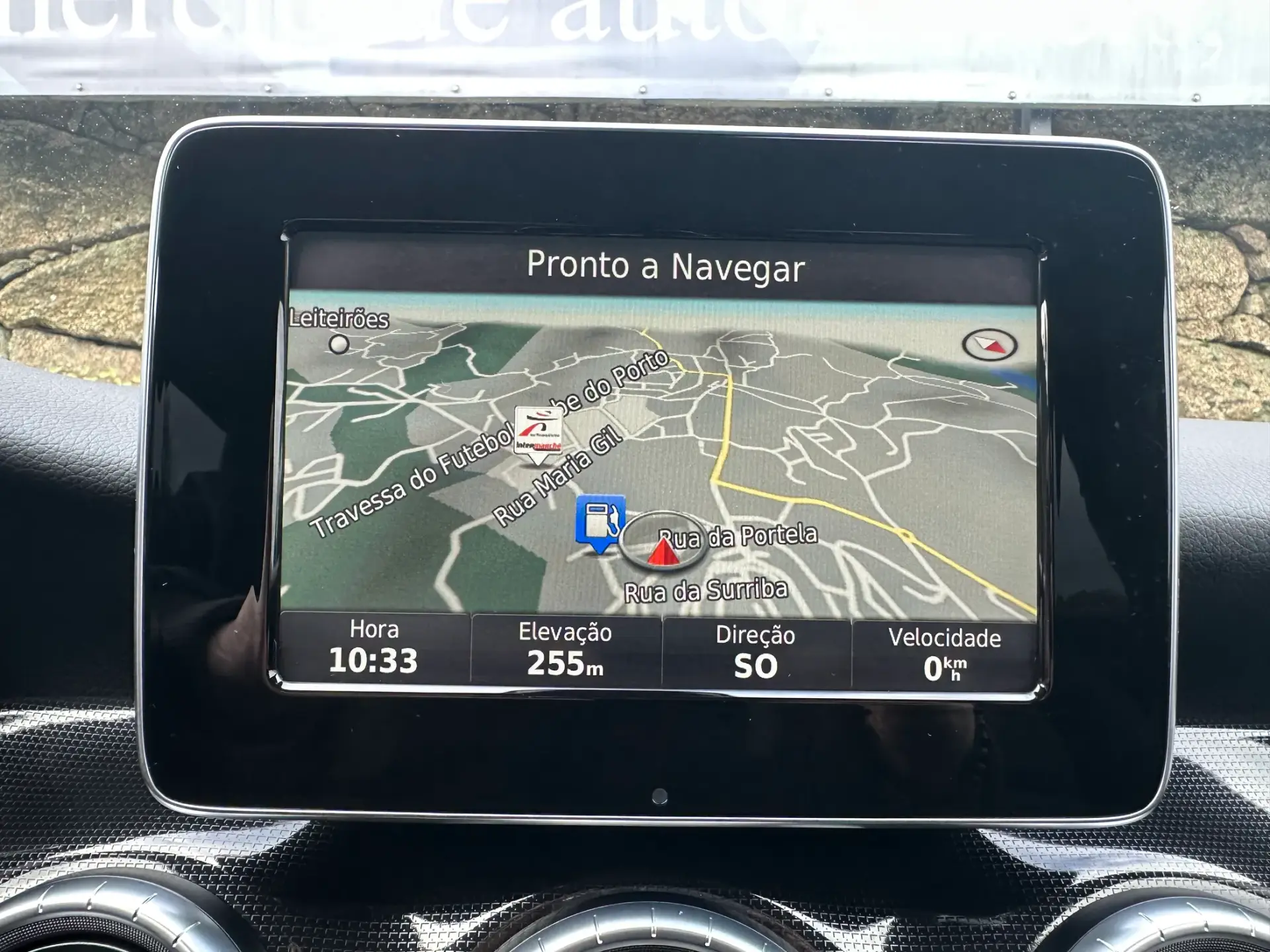 Mercedes-Benz CLA 180 d Urban 23