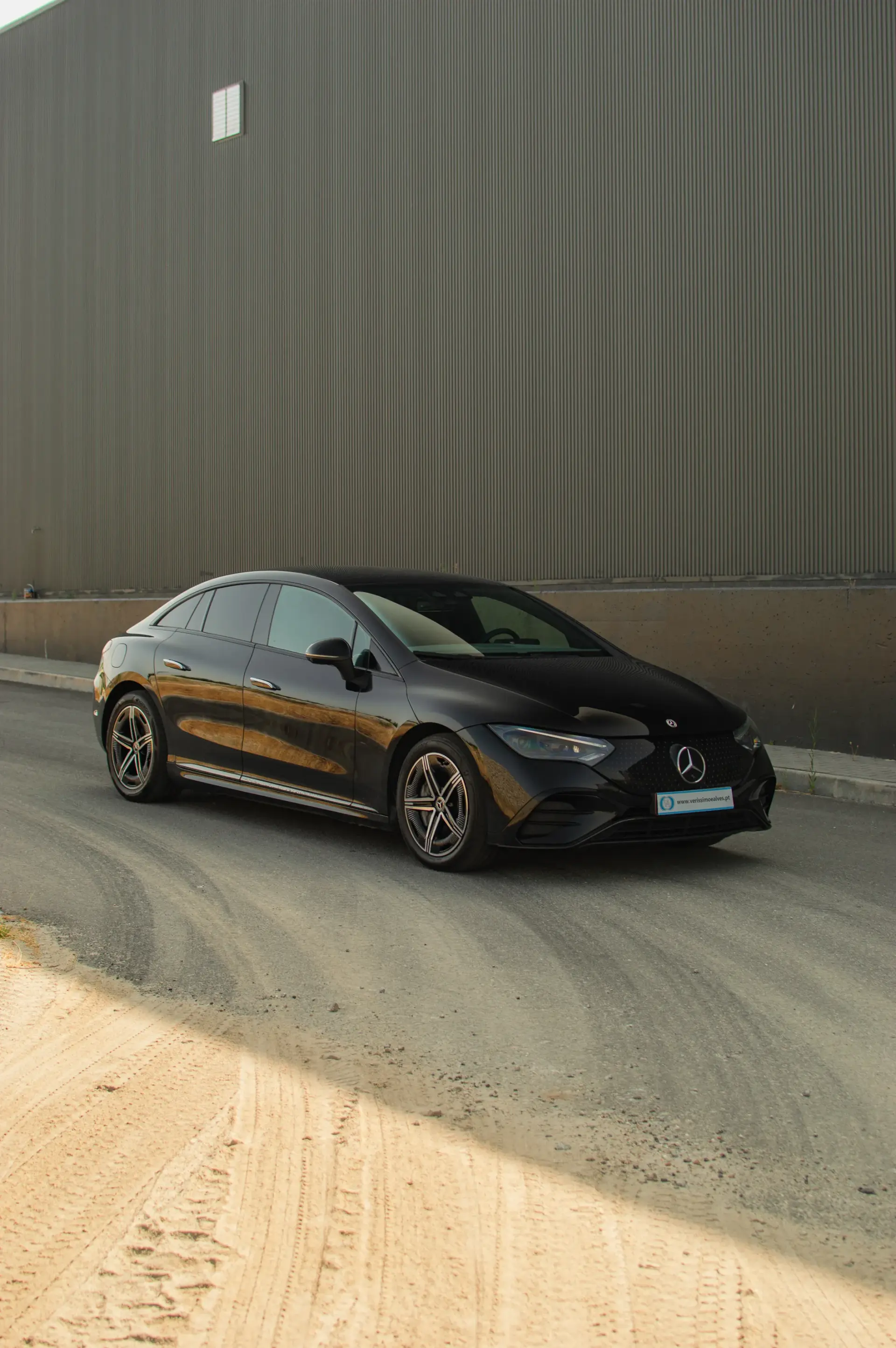 Mercedes-Benz EQE 350 11