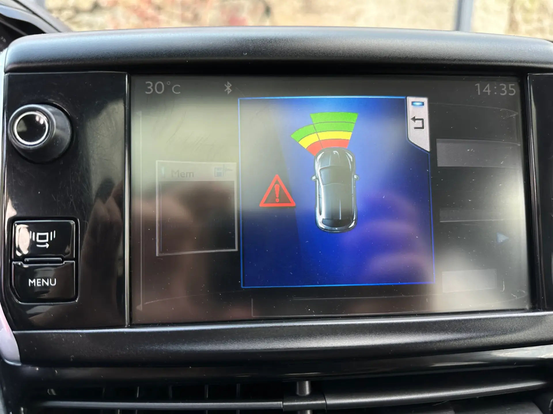 Peugeot 2008 1.6 e-HDi Allure 21