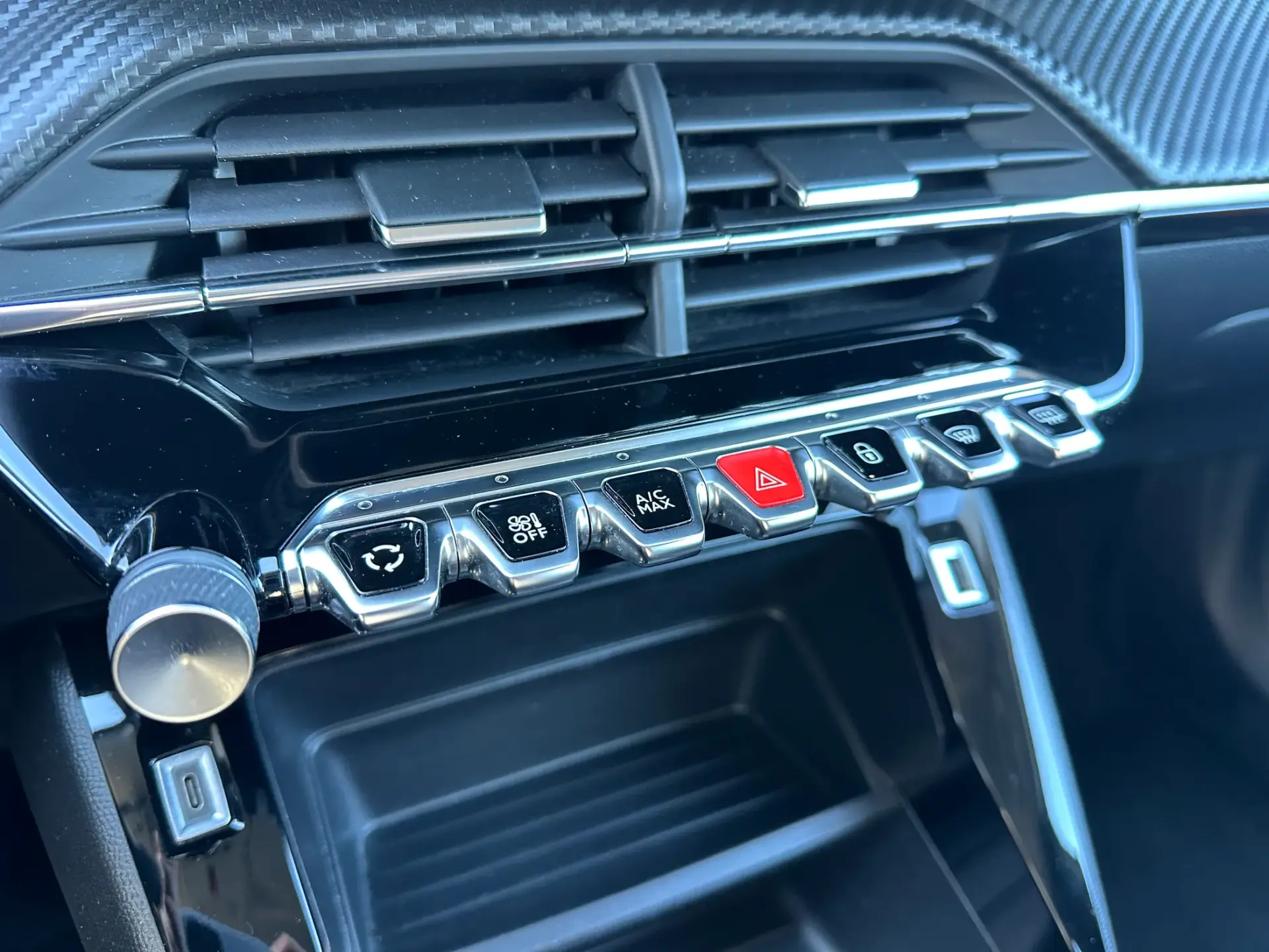 Peugeot 2008 1.5 BlueHDi Active Pack 25