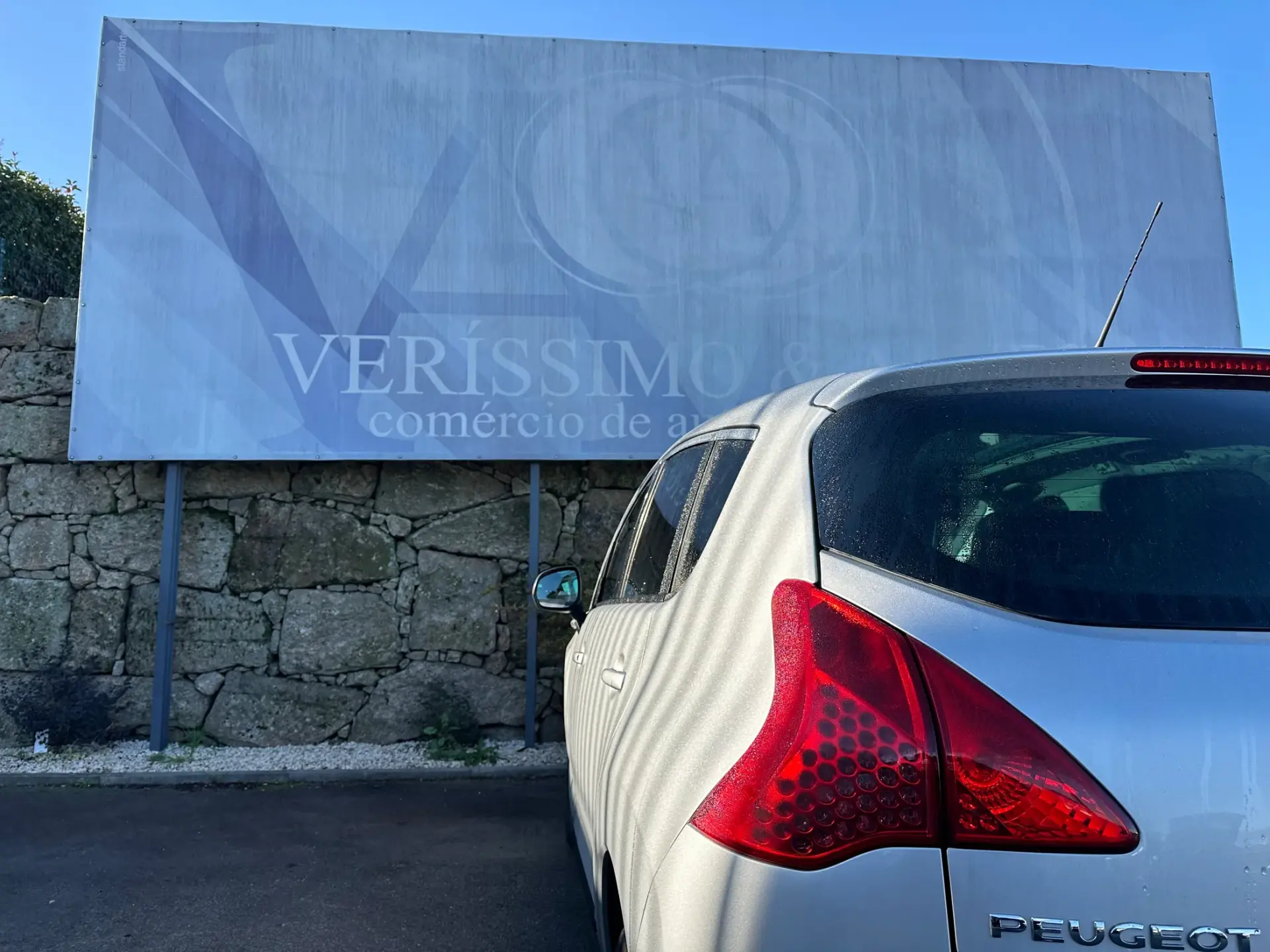 Peugeot 3008 1.6 HDi Premium 6