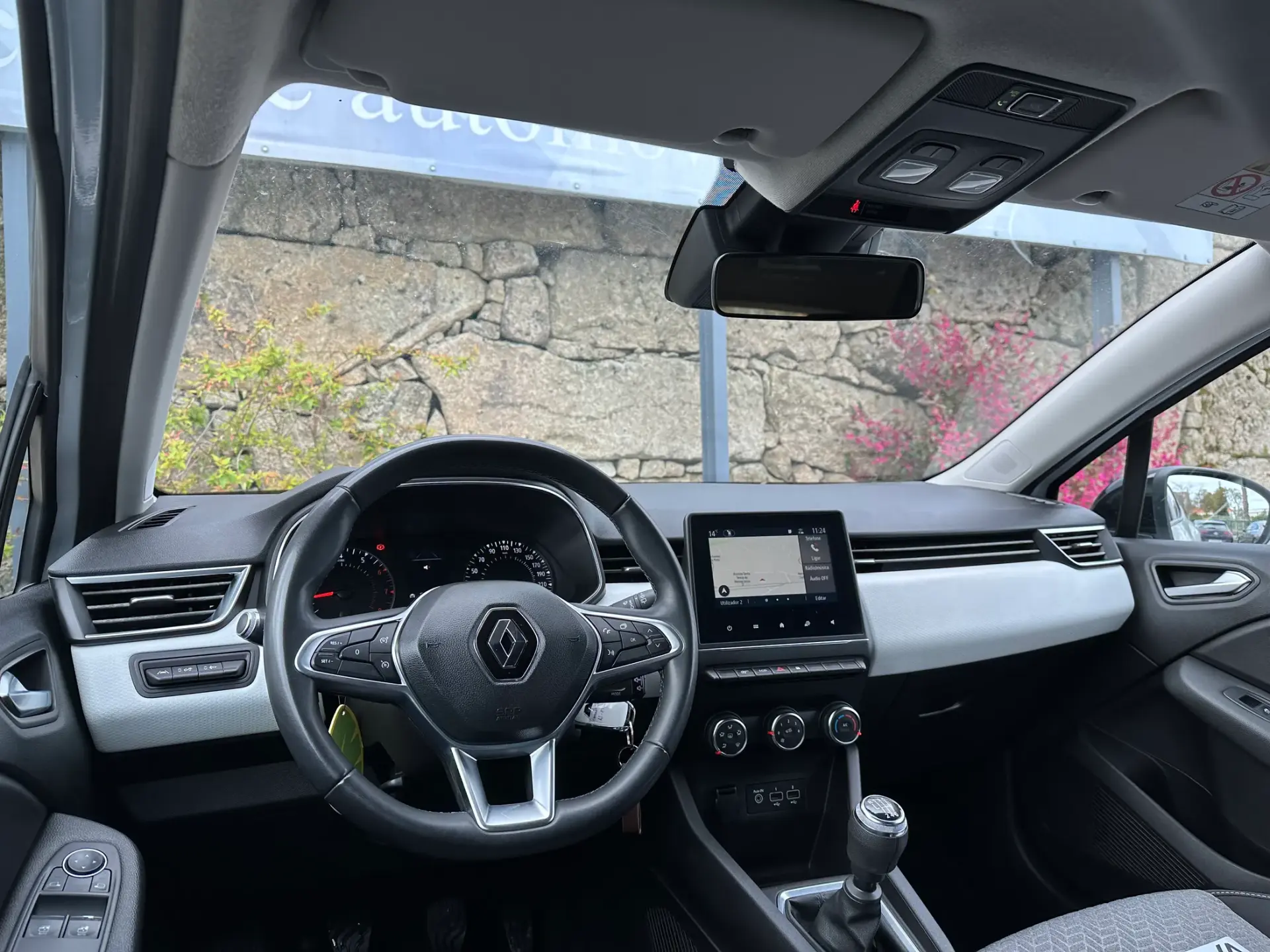 Renault Clio 1.0 TCe Limited 3