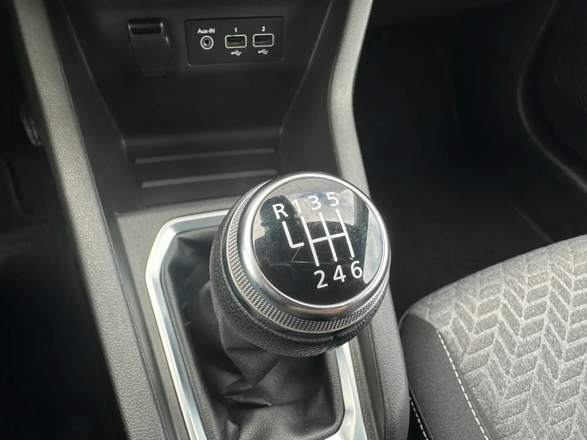 Renault Clio 1.0 TCe Limited 25