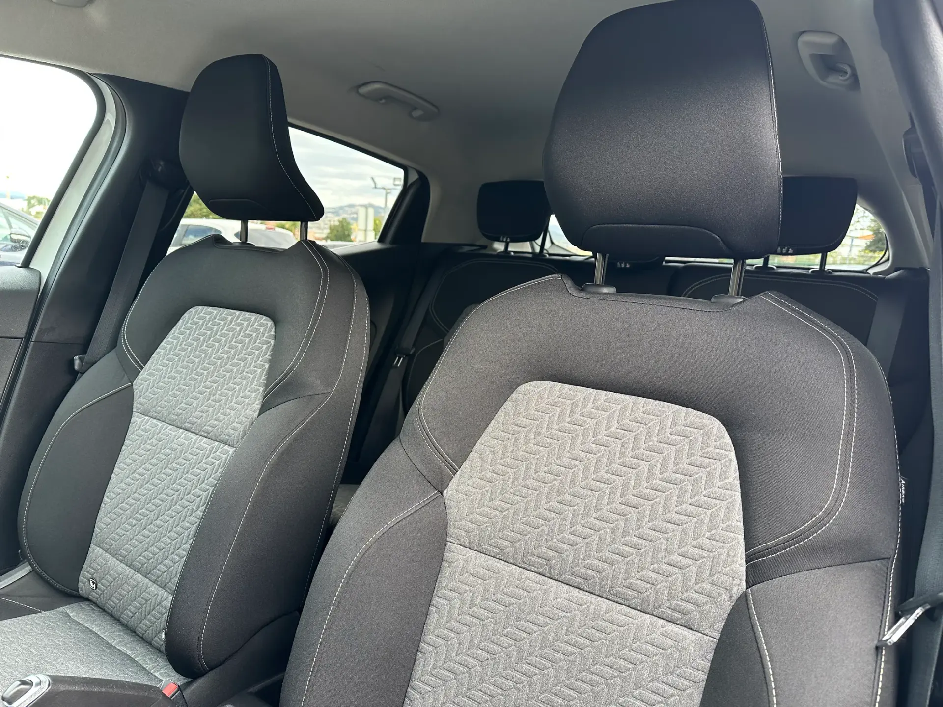 Renault Clio 1.0 TCe Limited 26