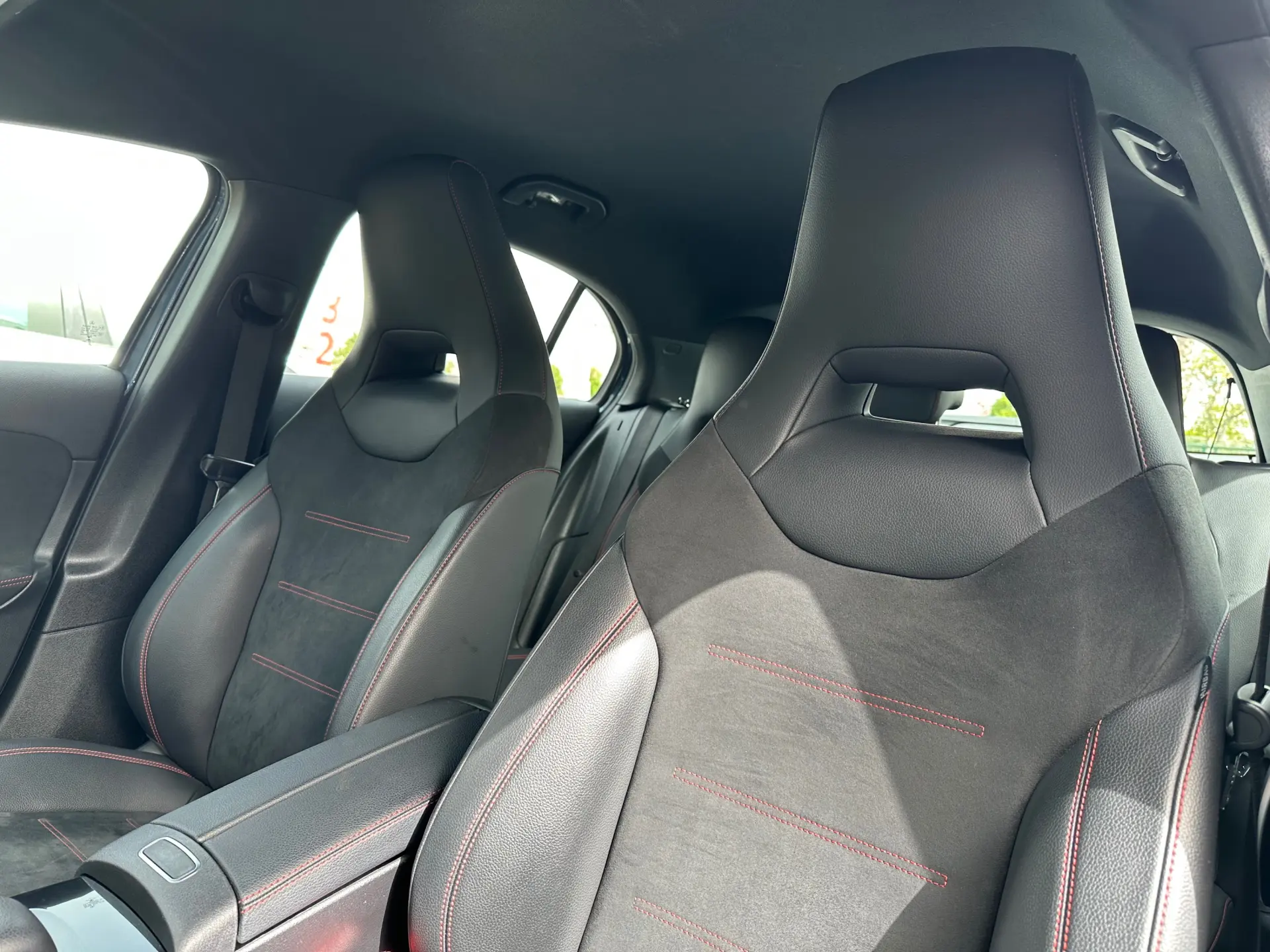 Mercedes-Benz A 180 d AMG Line Aut. 25